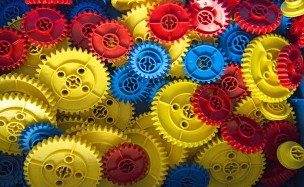 塑料L期货的交易时间是几点 塑料期货夜盘交易时间