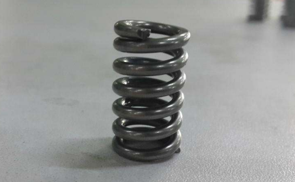 个人做沪镍期货要交割吗